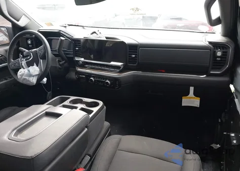 2025 GMC Sierra 1500 4Wd Short Box Elevation With 3Sb from USA, damaged, VIN 1GTUUCED2SZ107679